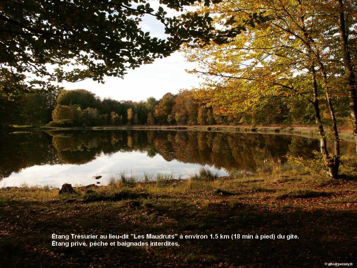 Gite Rural Les Maires D'Avaux Saint-Bresson Exteriör bild
